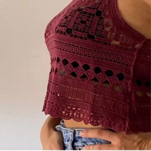 Forever 21 Y2K Crochet Crop Top